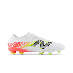 New Balance Furon V8 Pro FG - Botas de fútbol New Balance FG para césped natural o artificial de última generación - blancas
