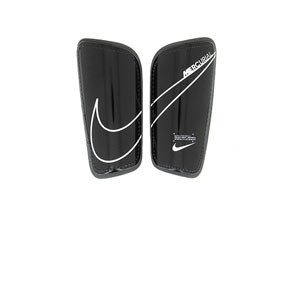 Espinilleras Nike Mercurial Hard Shell - Espinilleras de fútbol Nike con cintas de velcro - negras