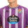 detalle cuello y escudo