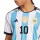 detalle cuello y pecho con escudo
