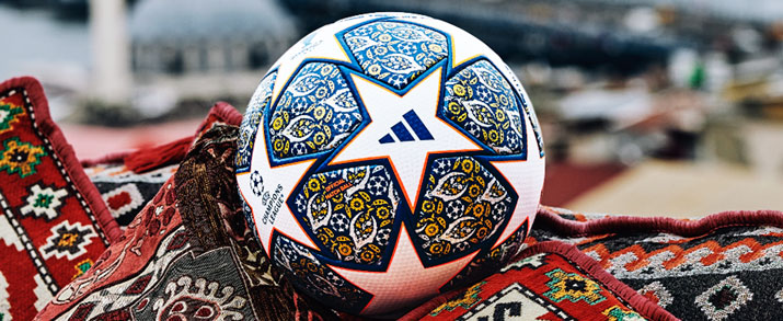 Balón adidas Champions League final 2023