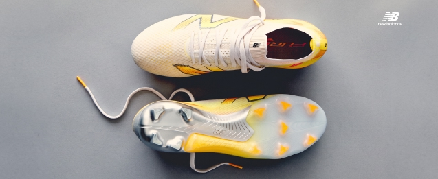 botas de fútbol New Balance 2026